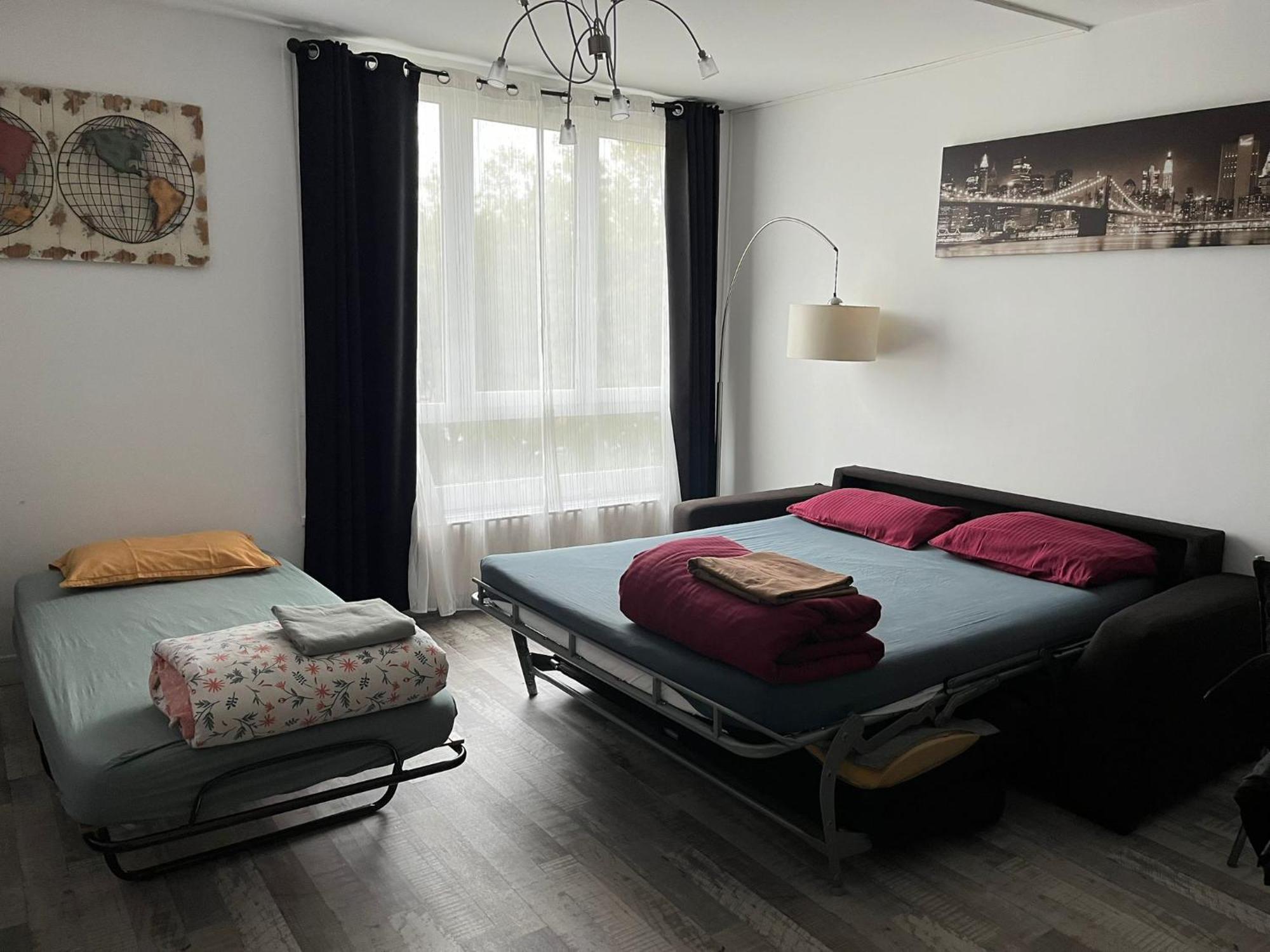 Appartement Equipe Proche Aeroport Et Gare